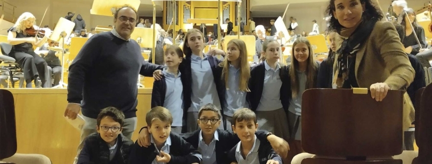 Grupo de alumnos del Colegio Newman visitando el Auditorio Nacional, una salida pedagógica incluida en nuestras actividades complementarias y extraescolares.