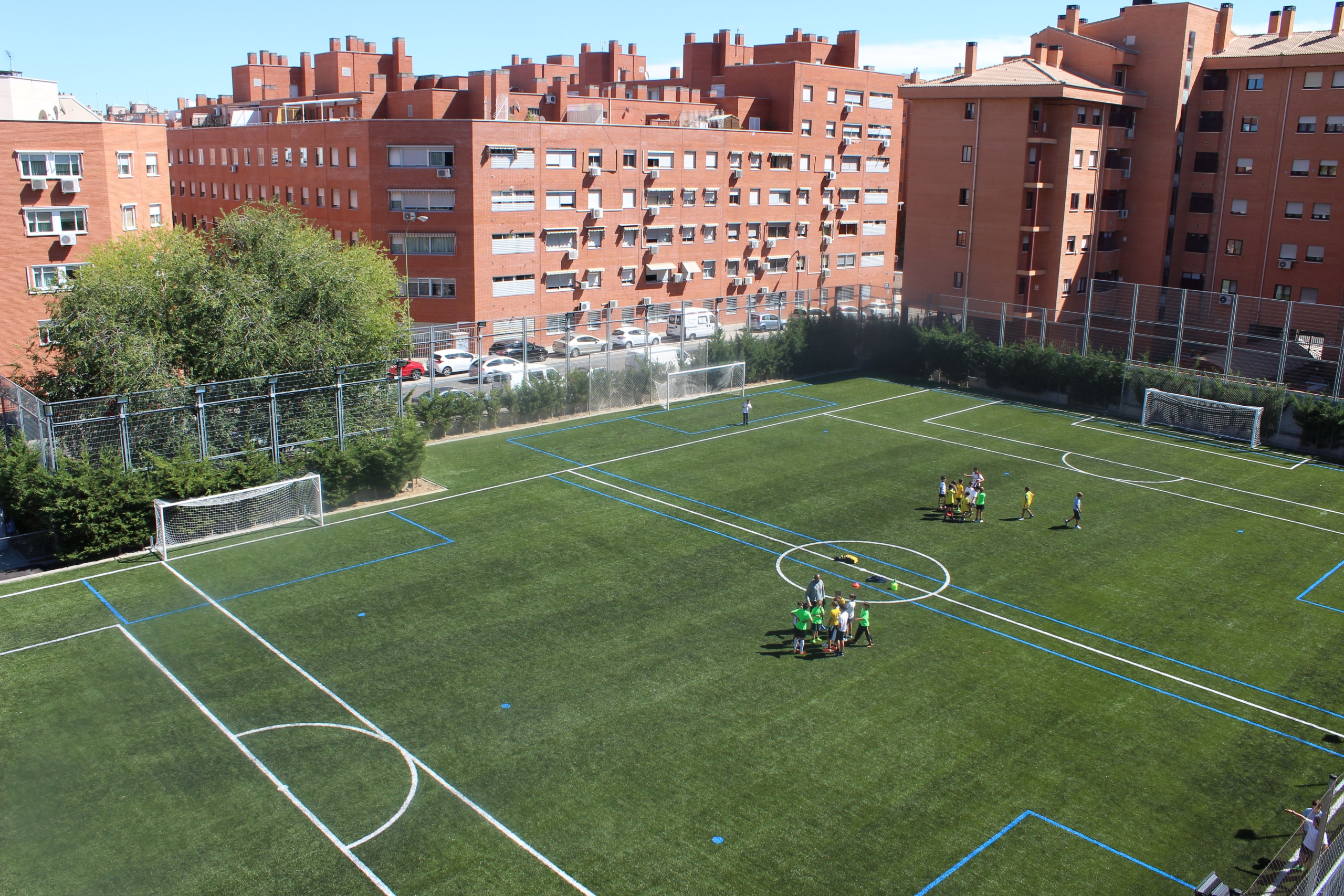 Campo de fútbol del Colegio Newman, parte de las instalaciones colegio dedicadas al deporte y al centro deportivo Newman.
