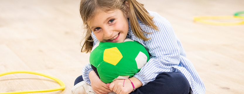 Sesión de psicomotricidad en educación infantil del colegio bilingüe Madrid.